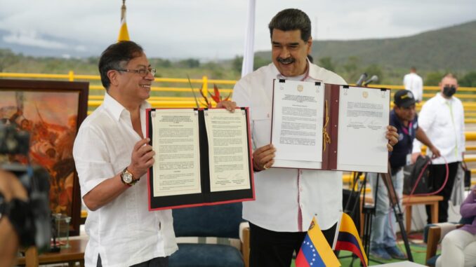 Presidentes gustavo Petro y Nicolás Maduro
