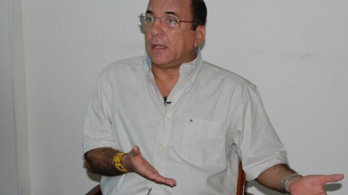 Exgobernador Jorge Pérez
