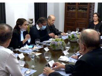 Reunión de Canciller Álvaro Leyva ñcon delegados de oposición de Venezuela