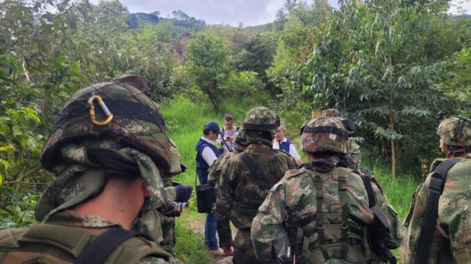 Regreso de 17 militares de zona rural de Toribío tuvo mediación de la Defensoría del Pueblo