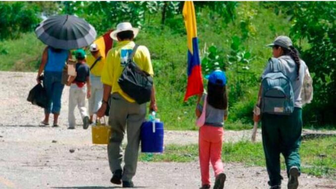 Desplazamiento de comunidades en Colombia