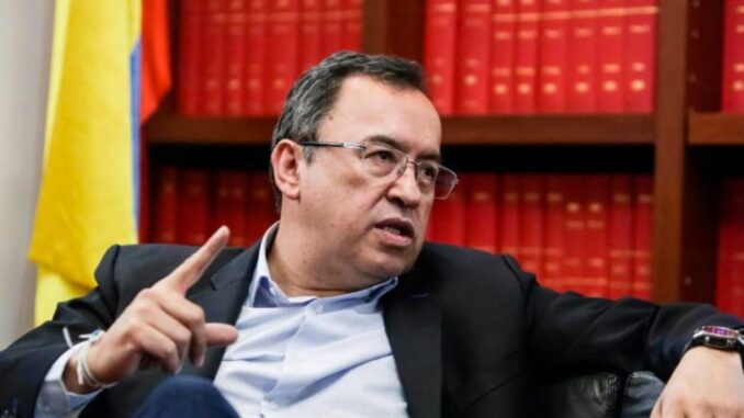 Exministro Alfonso Prada Exministro Alfonso Prada