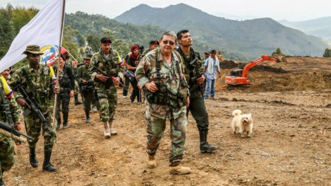 JEP imputó a 15 comandantes EXFARC, entre ellos a Pablo Catatumbo por crímenes y desplazamientos en Nariño