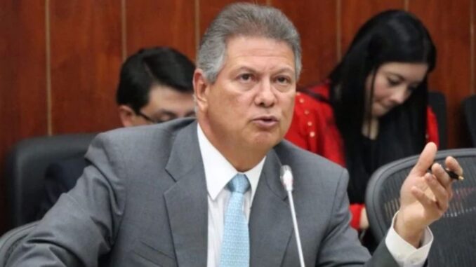 Senador guerra de la expriella